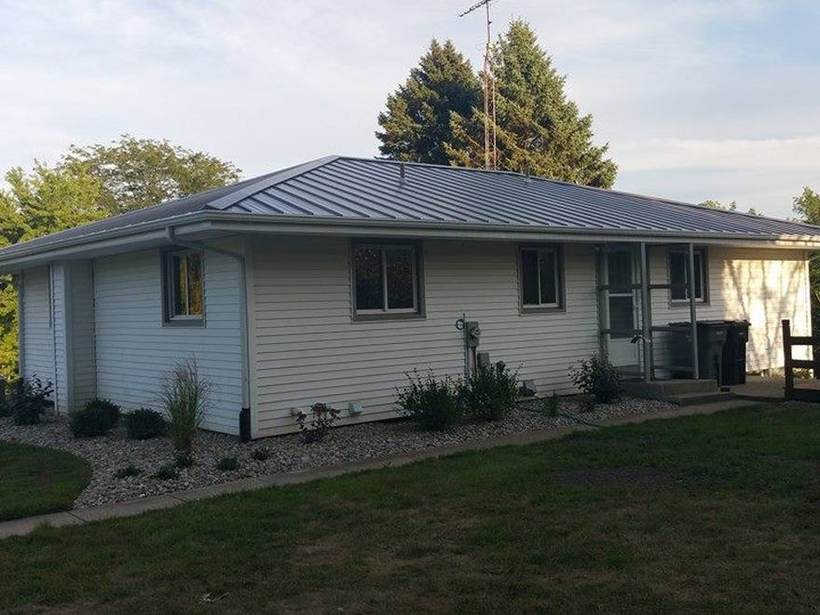 Steel Master Roofing install: Buchanan, Exposed Fastener, Charcoal