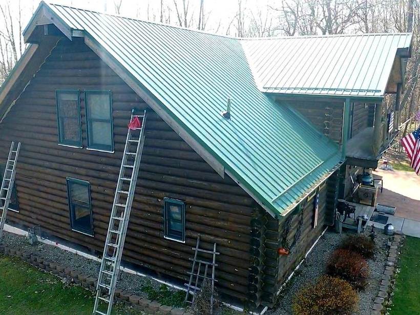 Steel Master Roofing install: Exposed Fastener, Ivy Green