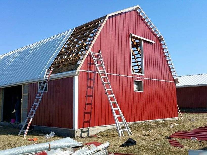 Steel Master Roofing install: Kendallville, Exposed Fastener, Rustic Red