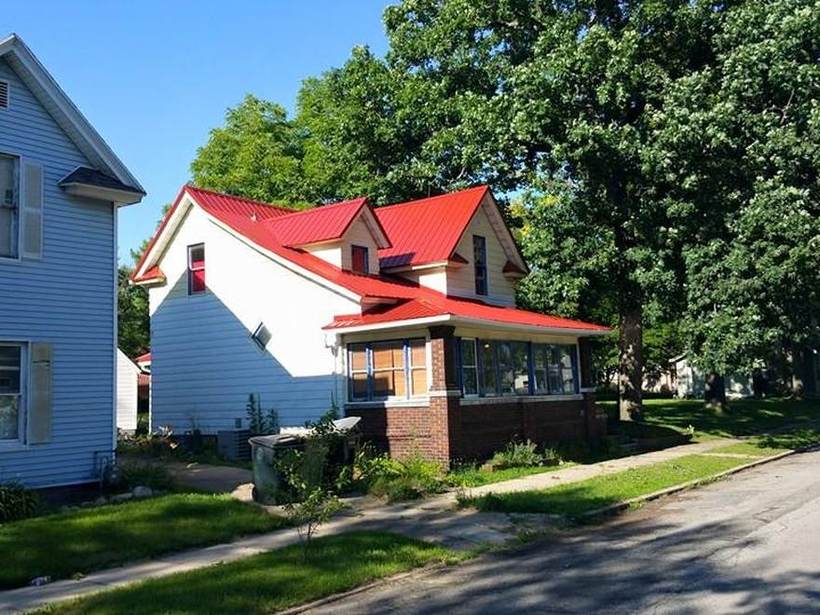 Steel Master Roofing install: Rustic Red