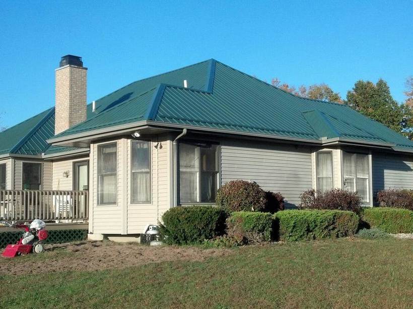 Steel Master Roofing install: Elkhart