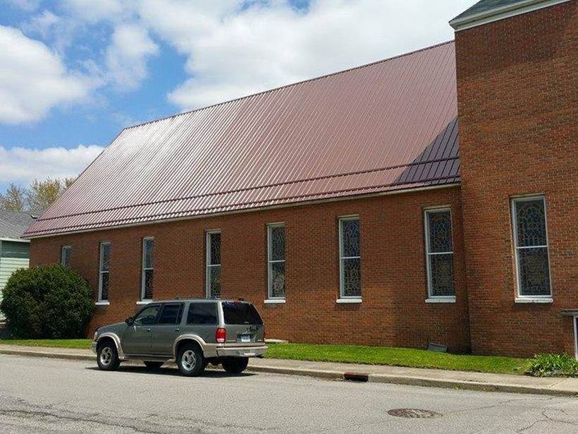 Steel Master Roofing install: Mishawaka, Commercial