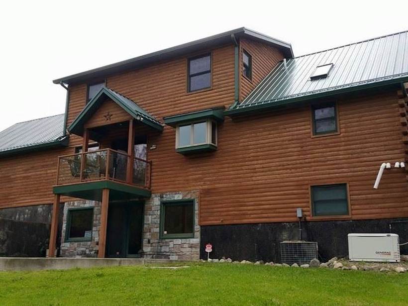 Steel Master Roofing install: Metal Shingles