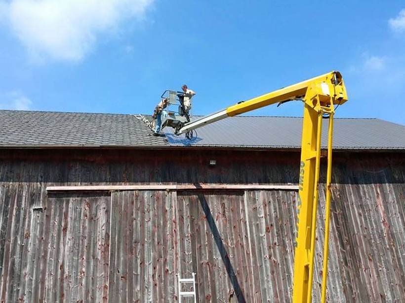 Steel Master Roofing install: Mishawaka