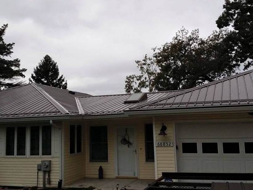 Steel Master Roofing install: Commercial