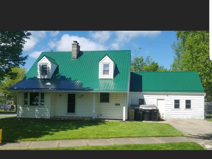 Steel Master Roofing install: Standing Seam