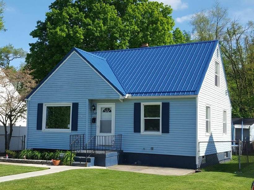 Steel Master Roofing install: Standing Seam