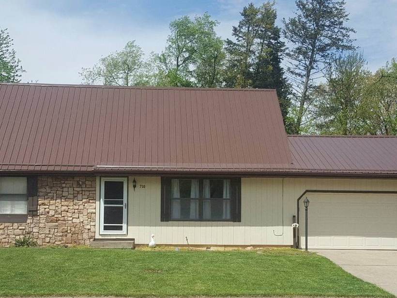 Steel Master Roofing install: Standing Seam