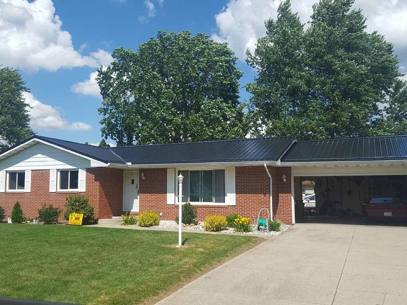 Steel Master Roofing install: Standing Seam