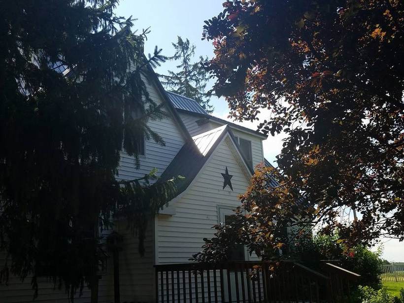 Steel Master Roofing install: Standing Seam