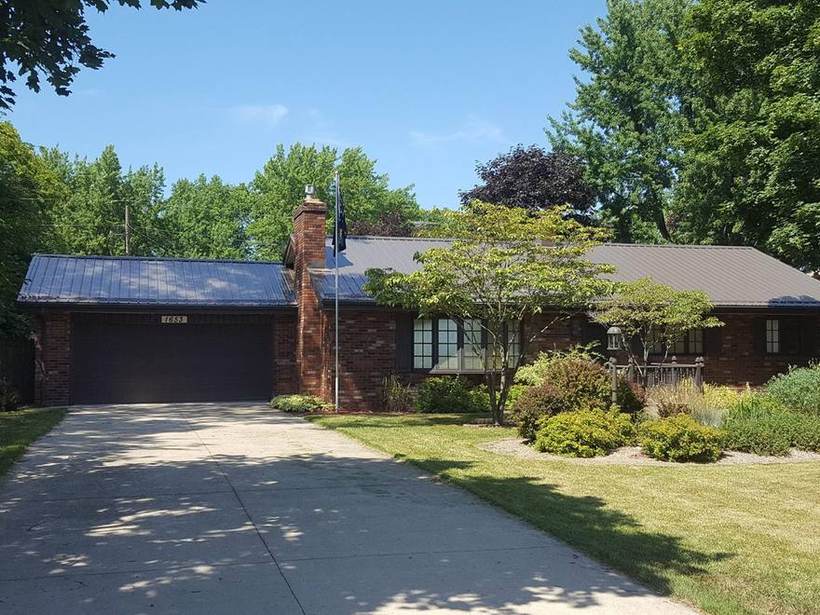 Steel Master Roofing install: Warsaw, Exposed Fastener