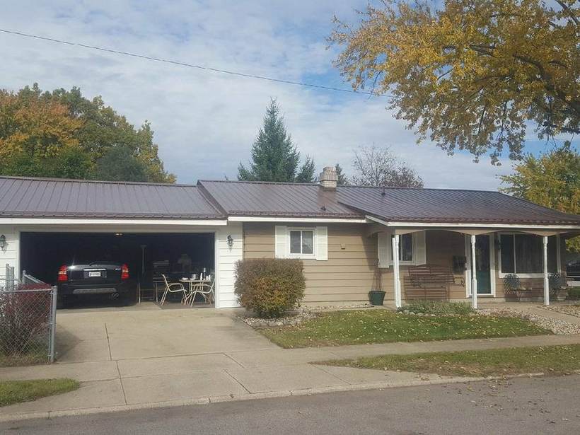 Steel Master Roofing install: Standing Seam