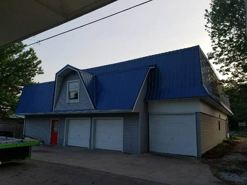 Steel Master Roofing install: Standing Seam