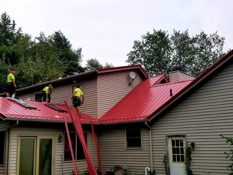 Steel Master Roofing installs metal roofs in New Carlisle, IN