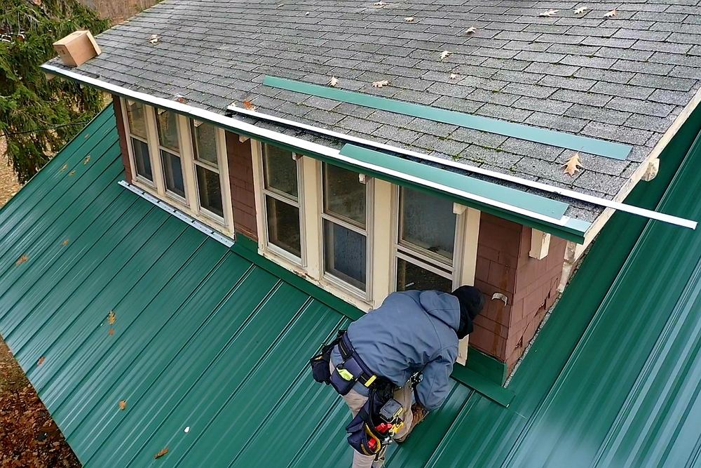 Steel Master Roofing install: syracuse - Standing Seam - copper penny