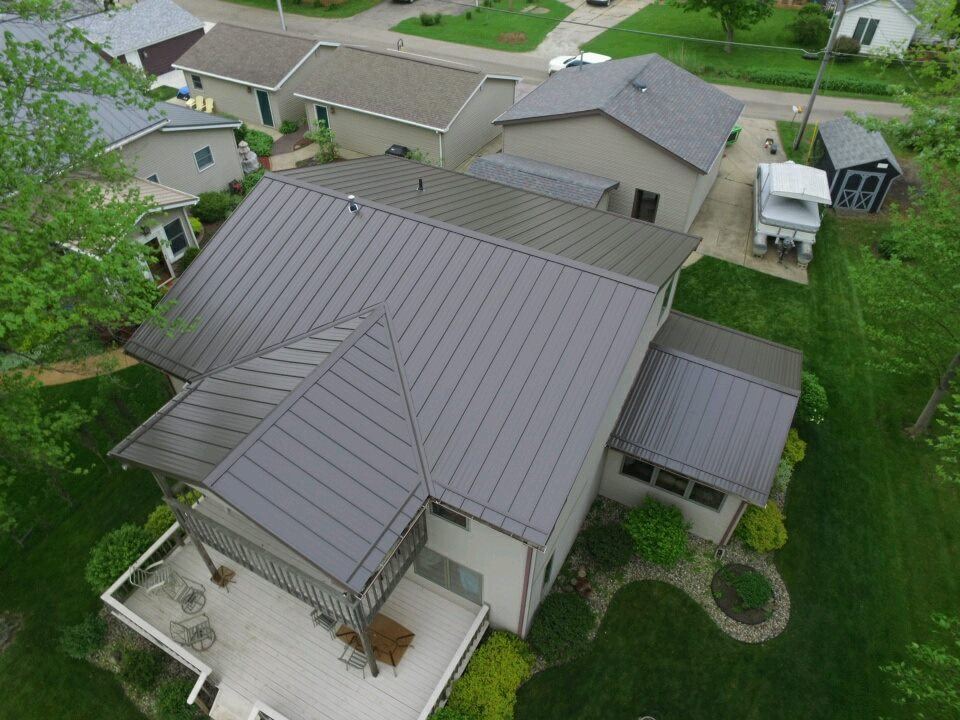 Steel Master Roofing install: bremen - Install Progress - burnished slate