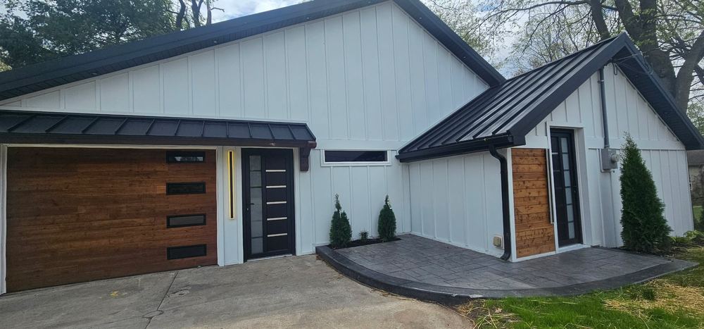 Steel Master Roofing install: Standing Seam