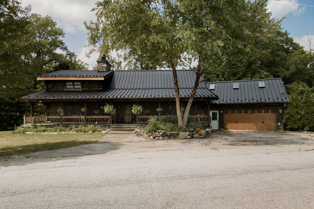 Steel Master Roofing install: Standing Seam