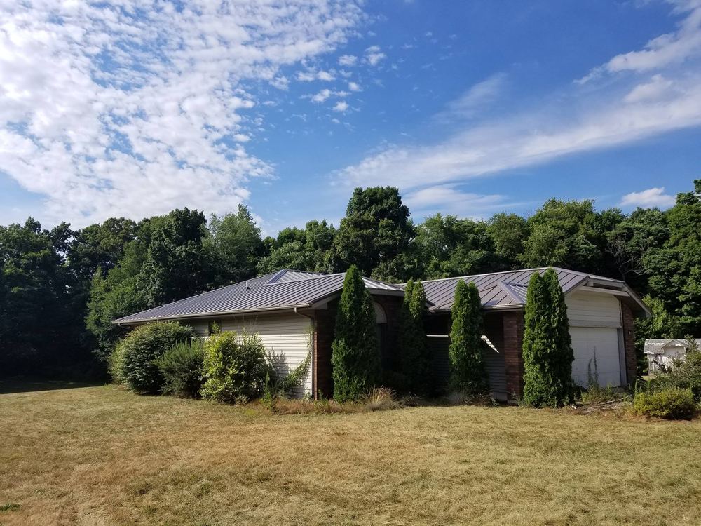 Steel Master Roofing install: niles - Concealed Fastener - burnished slate
