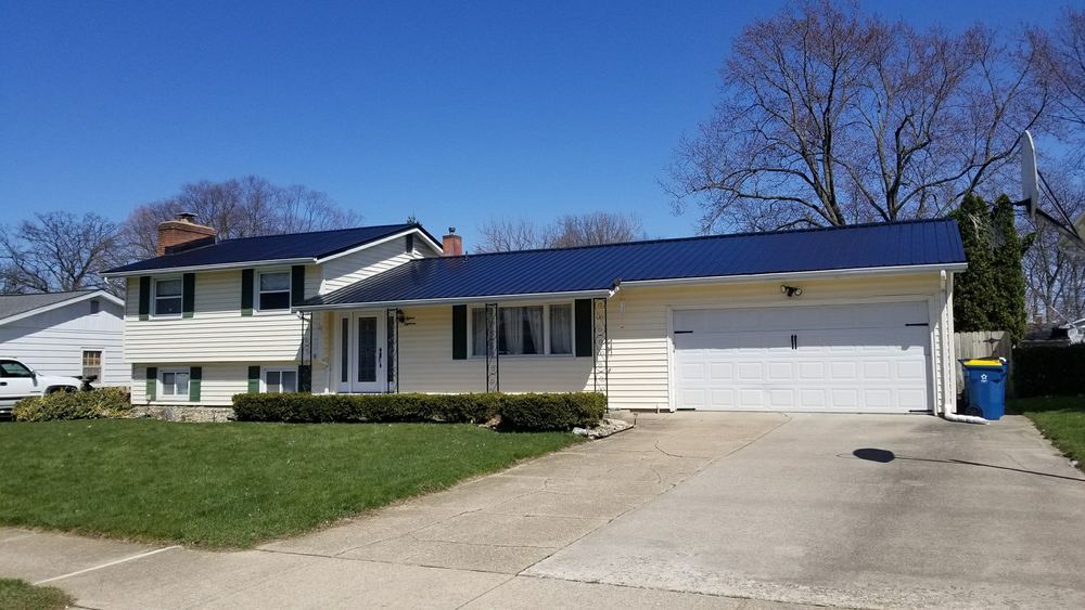 Steel Master Roofing install: elkhart - Exposed Fastener