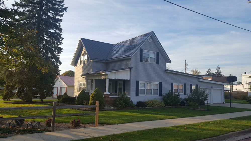 Steel Master Roofing install: Warsaw - Standing Seam