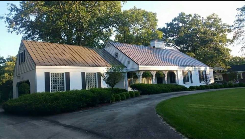 Steel Master Roofing install: Warsaw - Standing Seam