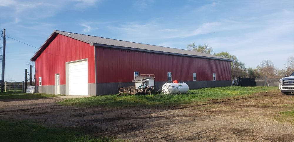 Steel Master Roofing install: niles - Barndominium