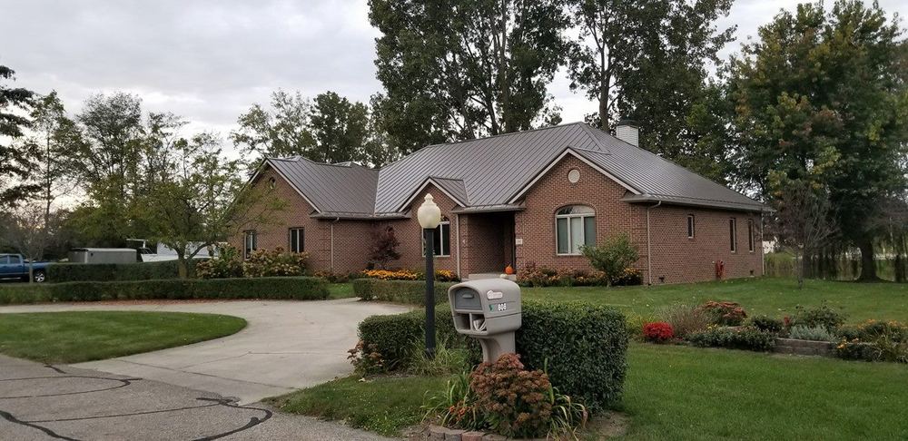 Steel Master Roofing install: Commercial - burnished slate